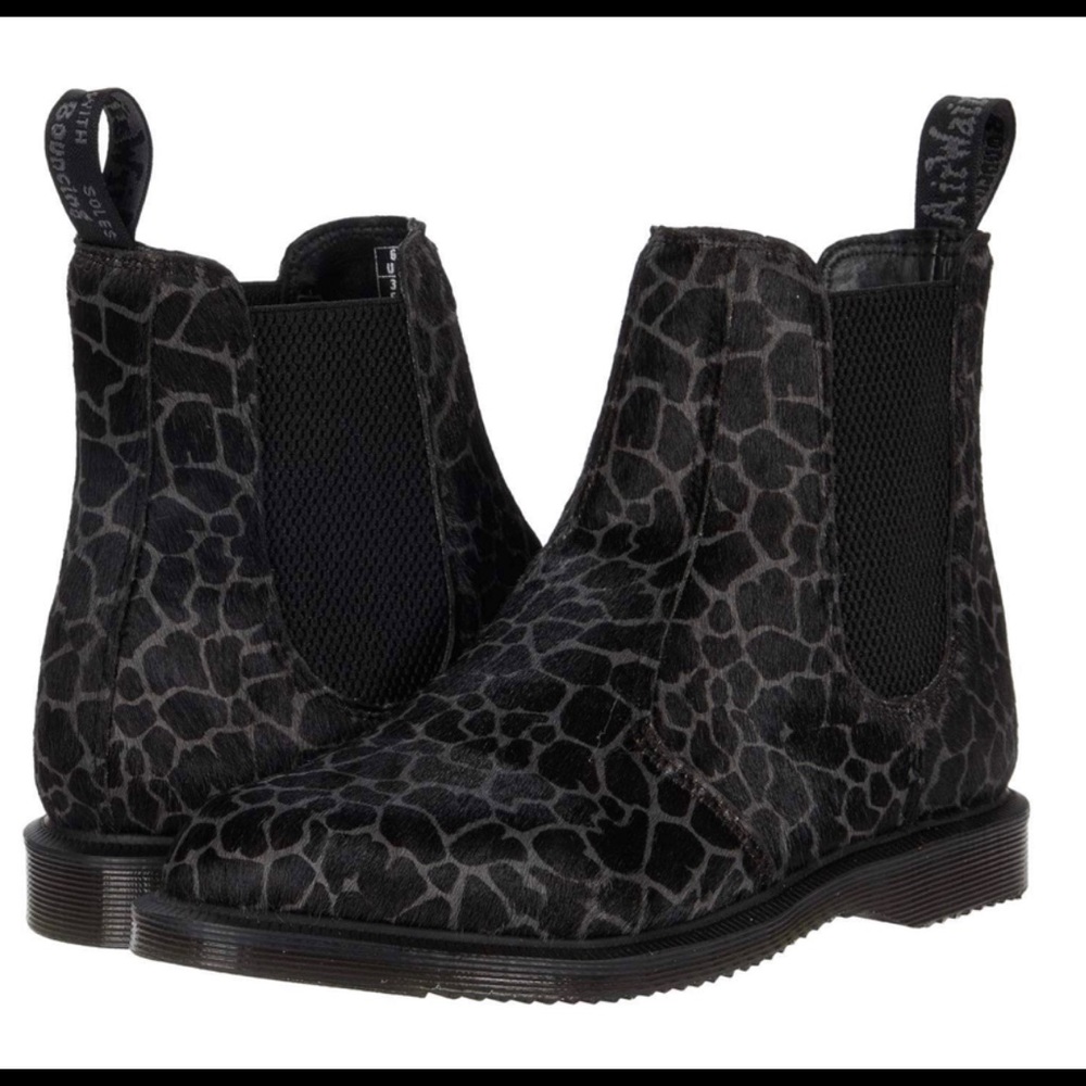 Dr MARTENS FLORA HAIR ON Black Grey Boot Size:7 - Picture 2 of 11